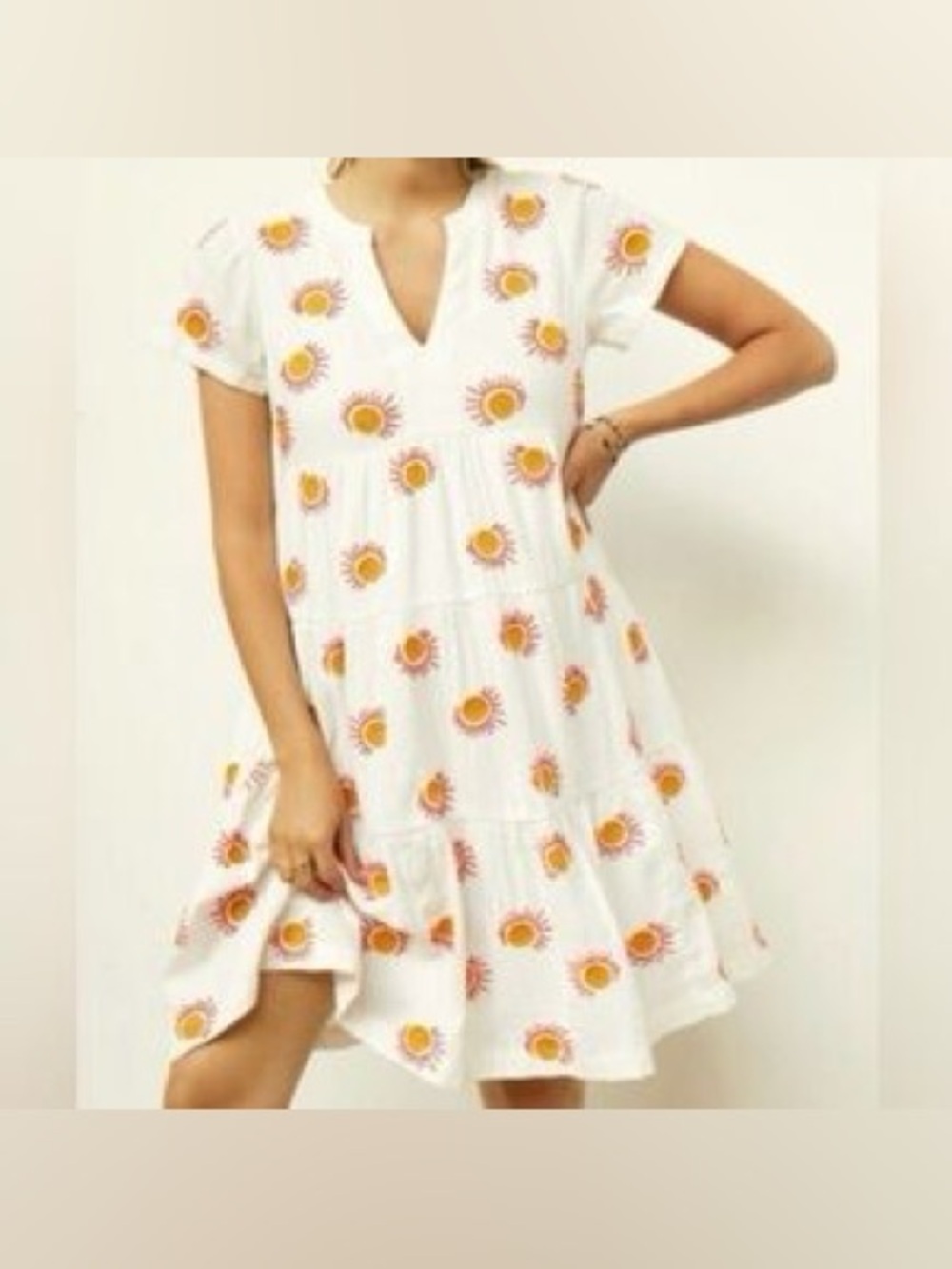 EUC Maeve Embroidered Dress 💗